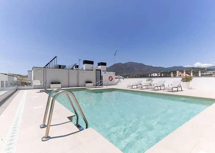 Stylish 2 Bedroom In Old Town Estepona