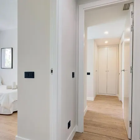 Stylish 2 Bedroom In Old Town * Estepona