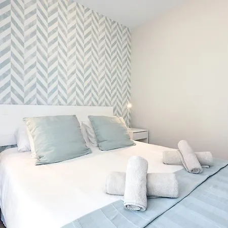 Stylish 2 Bedroom In Old Town Lägenhet Estepona