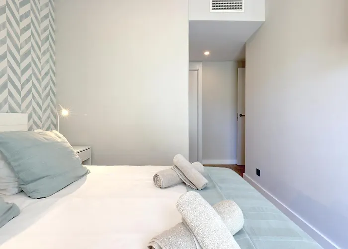 Apartment Stylish 2 Bedroom In Old Town Estepona