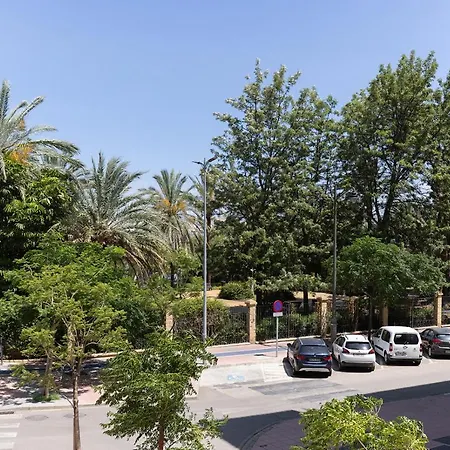 Stylish 2 Bedroom In Old Town Estepona