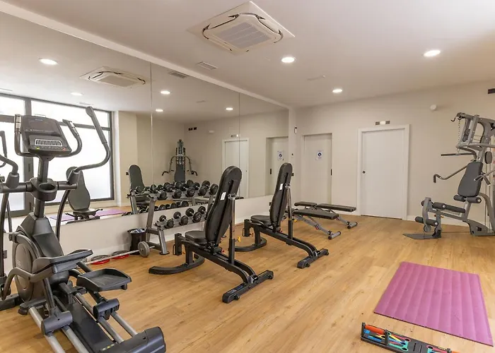 Stylish 2 Bedroom In Old Town דירה